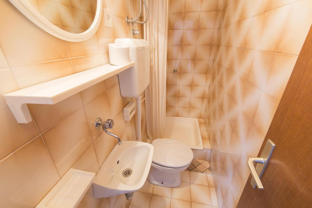 Rooms Nada Сень Экстерьер фото