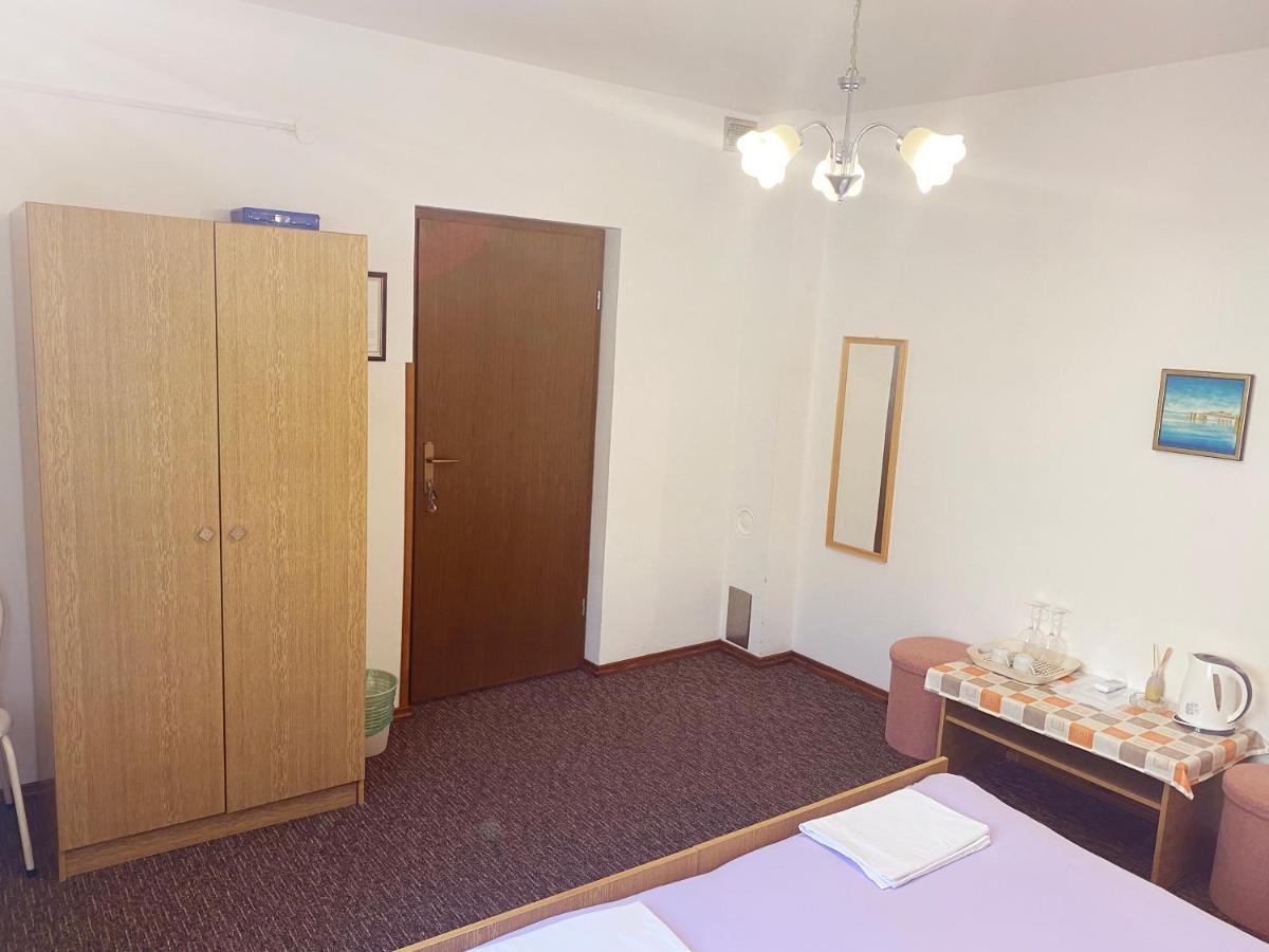 Rooms Nada Сень Экстерьер фото